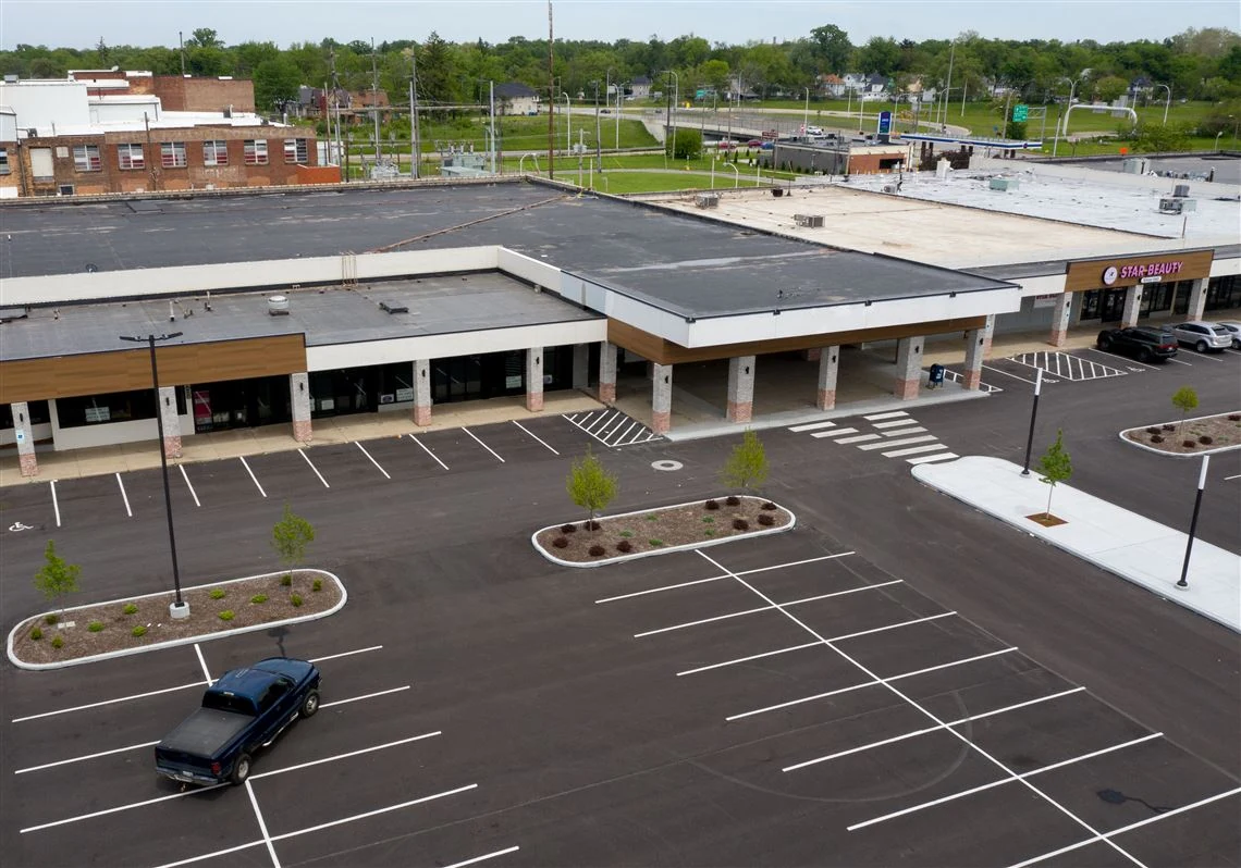 Multi-Location Retail Roofing in Salem, OR